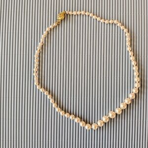 Vintage Faux Pearl Necklace